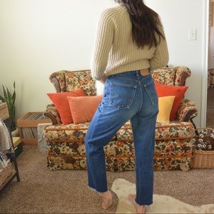 Vintage Levi's Jeans 29x32/33 (hard to read)